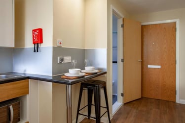1 bed flat, Dean Street, City Centre, Bangor, LL571US - Image 1